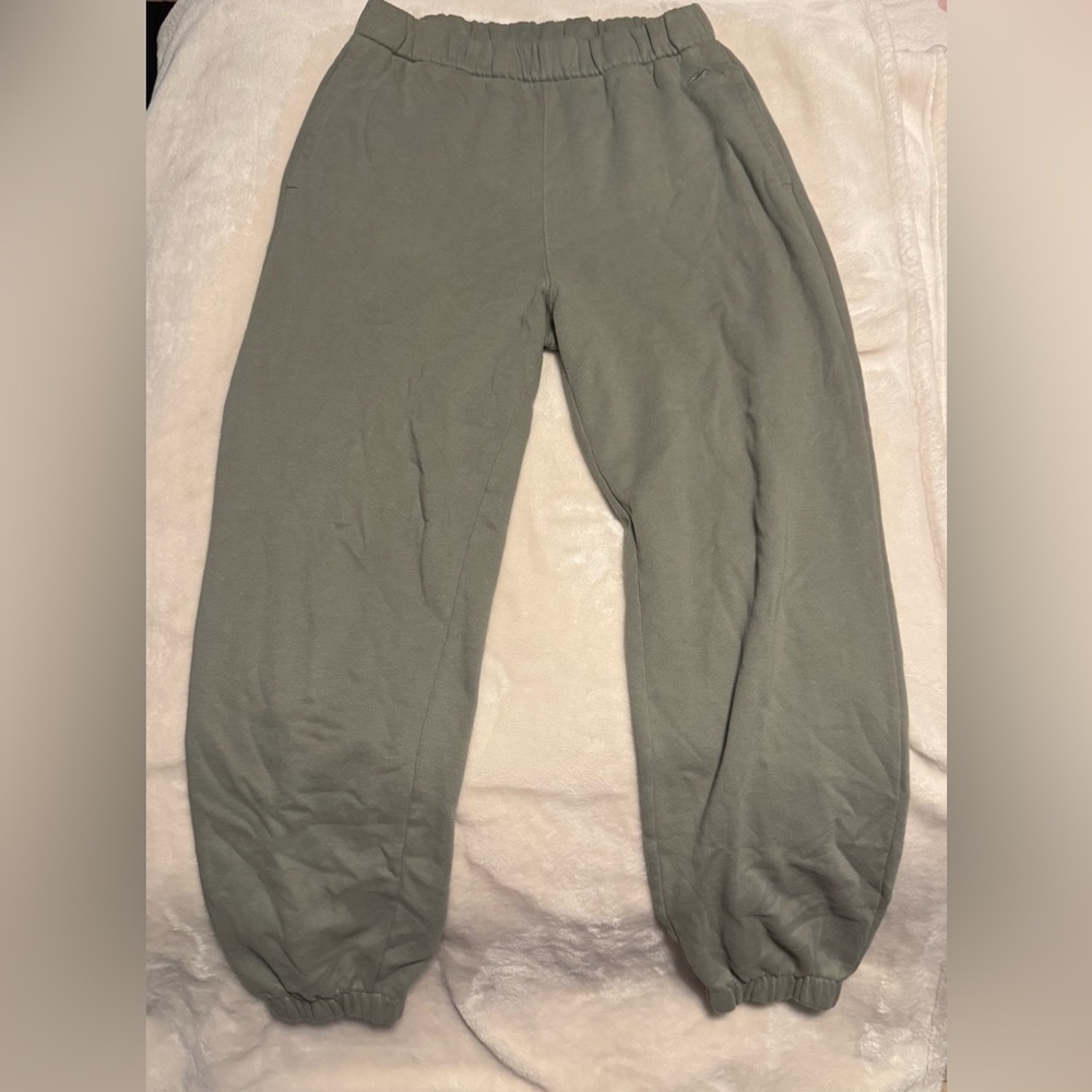 Hollister Women’s Sage Green Joggers